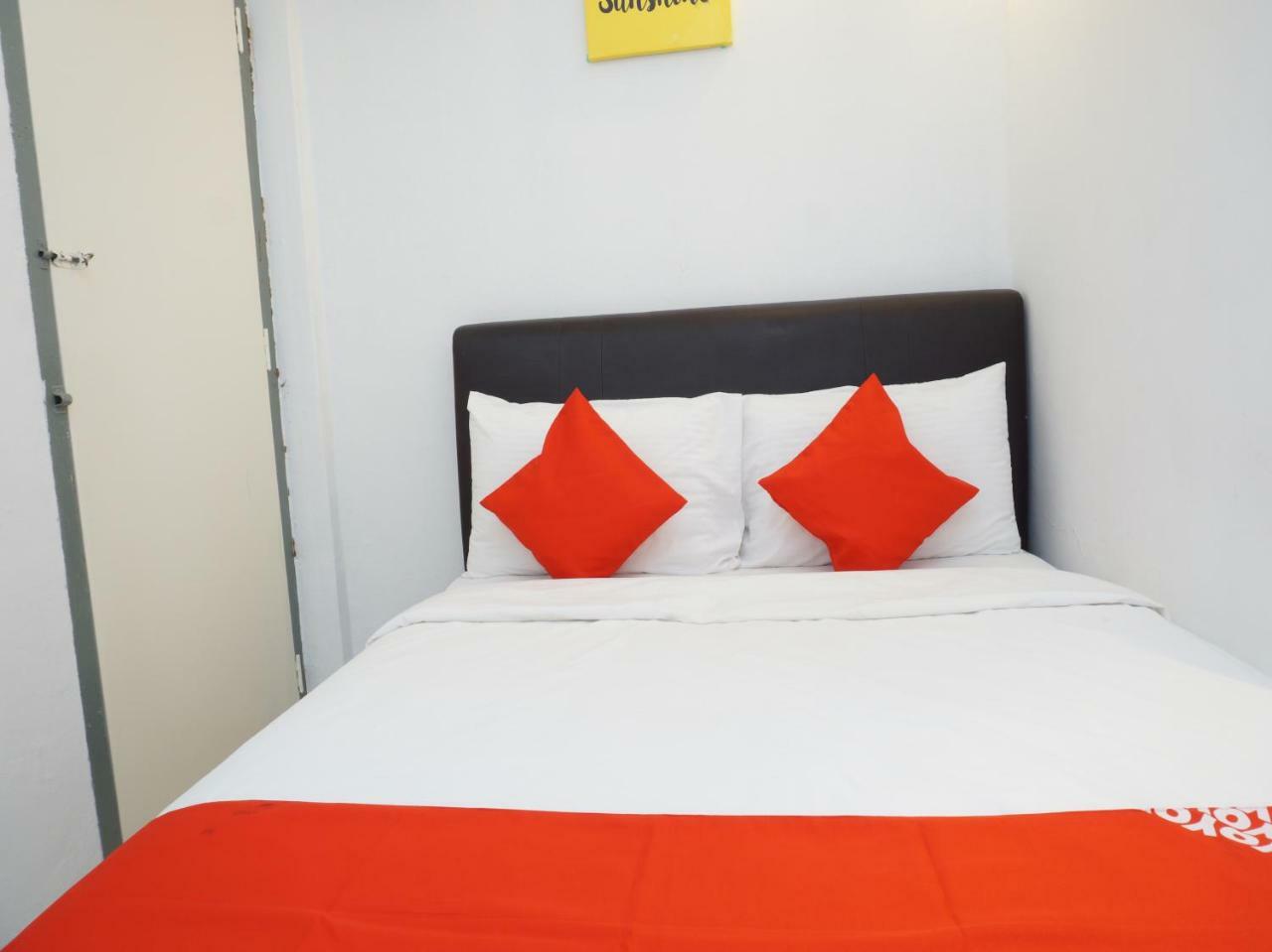 Oyo 90121 Summer House Bed & Cafe กัวลาลัมเปอร์ ภายนอก รูปภาพ
