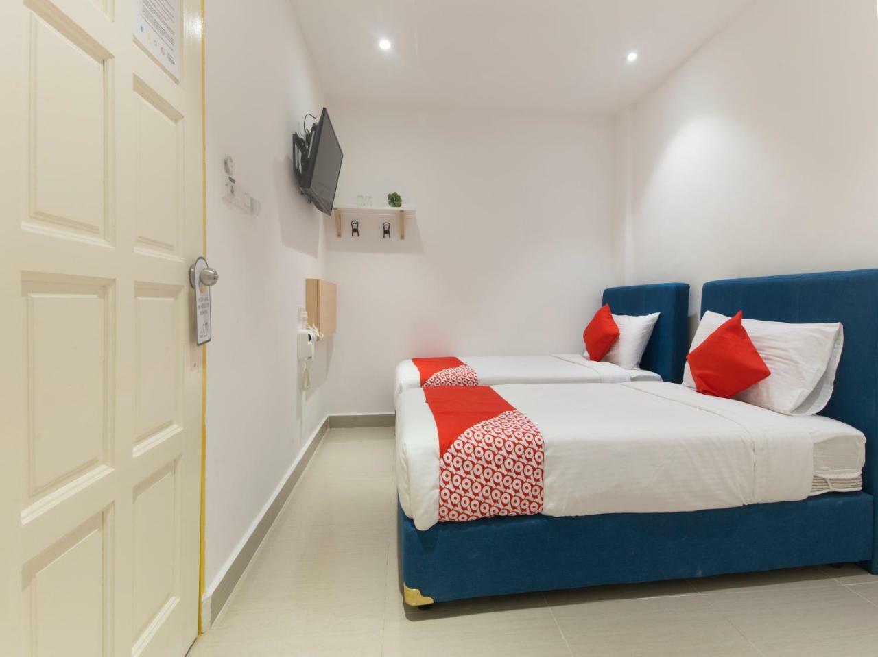 Oyo 90121 Summer House Bed & Cafe กัวลาลัมเปอร์ ภายนอก รูปภาพ